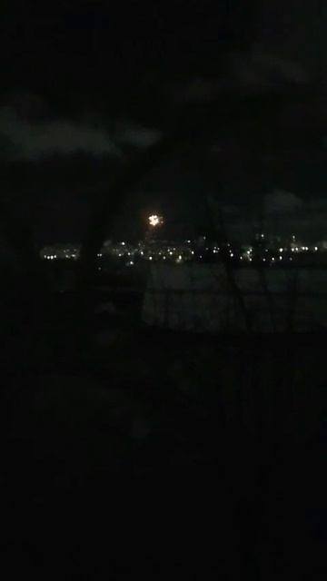 Огней так много золотых!.. Помните где? смотреть онлайн