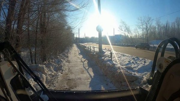 Осваиваем новую технику.Первый выезд на мини погрузчике.