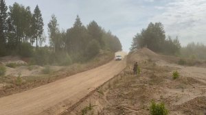 Ралли Возрождение, кто то очень прям бодро идет