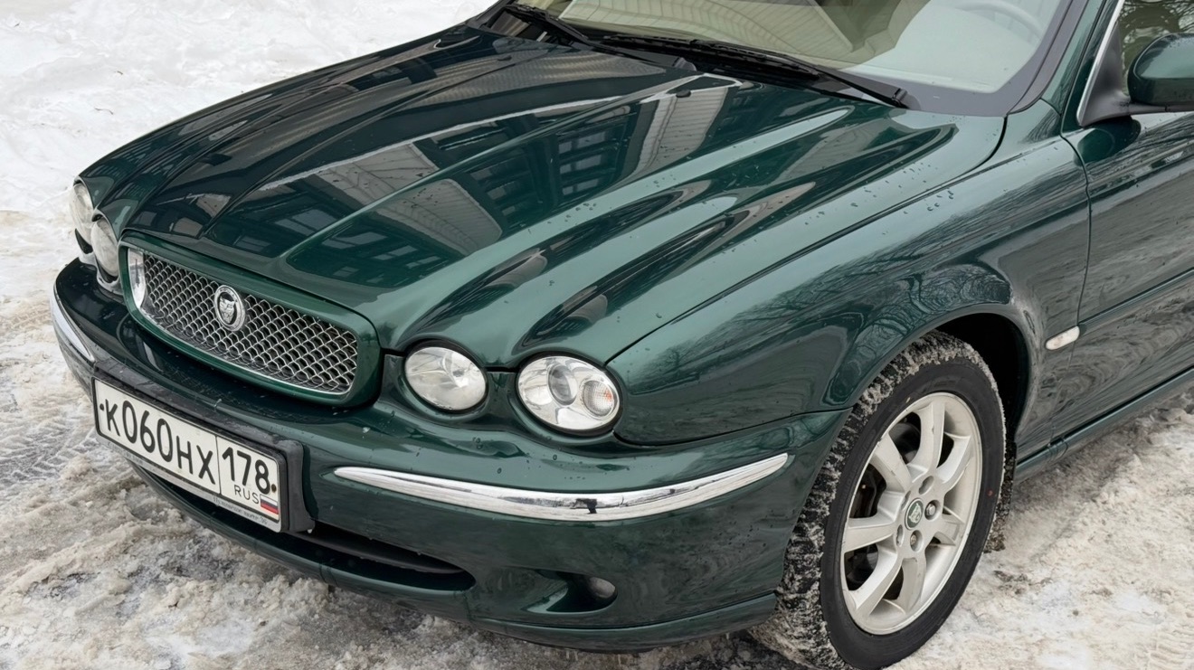 Автомобиль из гаража Её Величества Елизаветы II: обзор королевского Jaguar