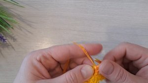 Цветочек из полипропиленовой нити.