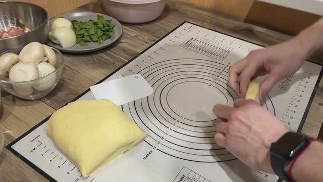 🍝 Ньокки с куриным бедром и шампиньонами в сливочном соусе