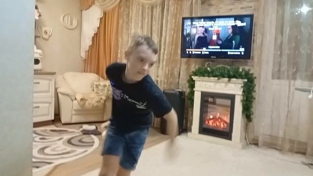 жесть паркур в доме.mp4