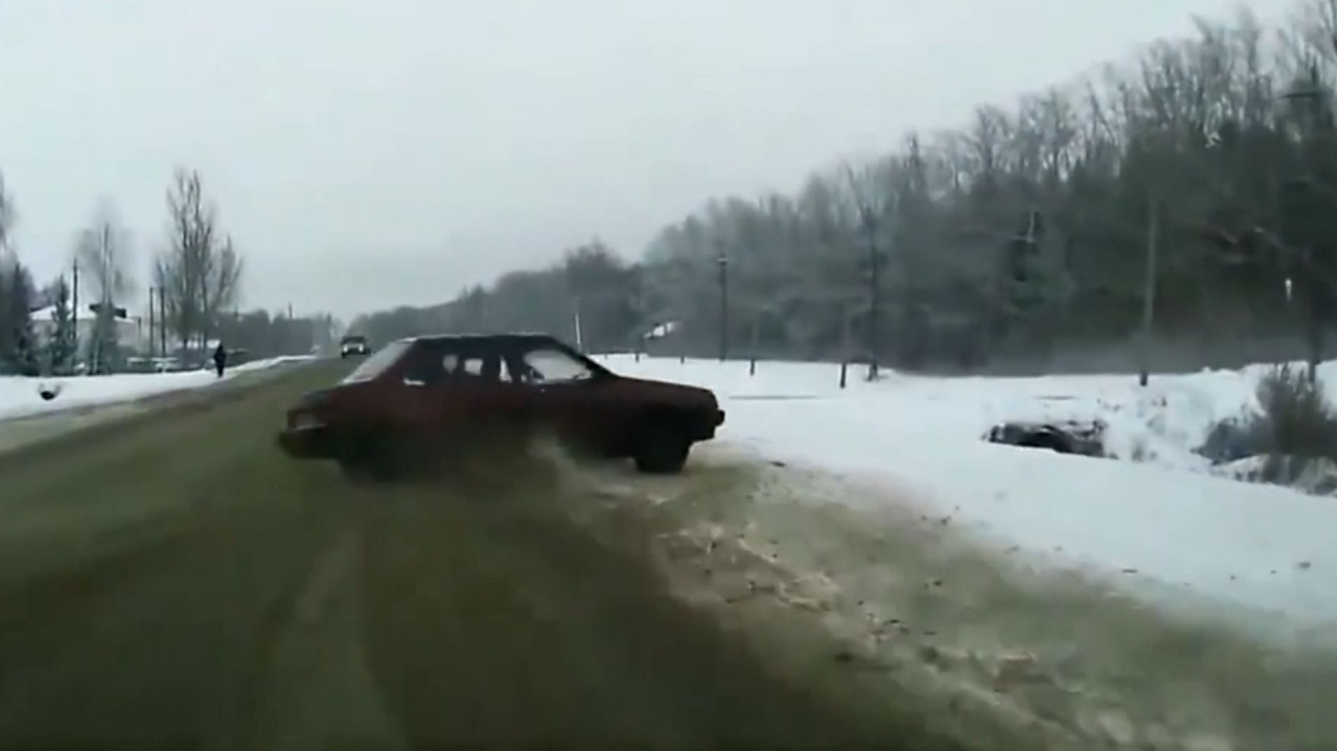 КАК УБЕРЕЧЬСЯ ОТ ТРАВМ В ЗИМНИЙ ПЕРИОД? смотреть онлайн