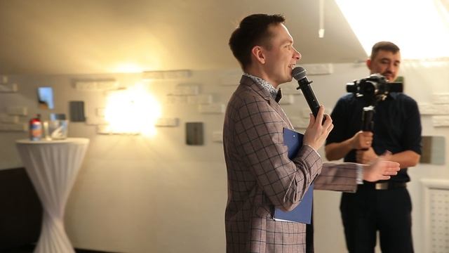 AD0W7594 смотреть онлайн