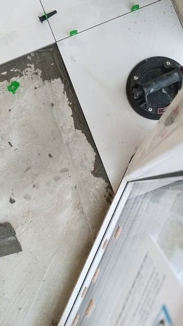 Как уложить керамогранит своими руками!