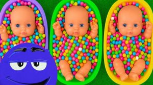 МУЛЬТИКИ ДЛЯ ДЕТЕЙ ПРО ПУПСОВ И РАЗНОЦВЕТНЫЕ ВАННОЧКИ С ШАРИКАМИ