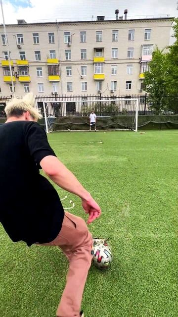 Ответь и забей гол челлендж ! Слава VS Даня