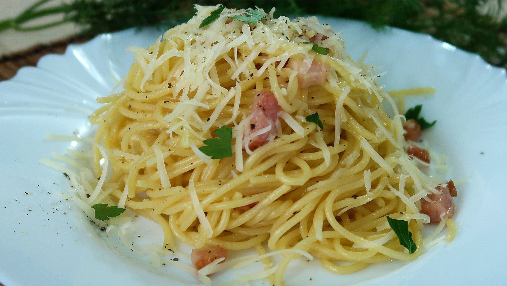 Вкуснейшая паста Карбонара по правилам и без. смотреть онлайн