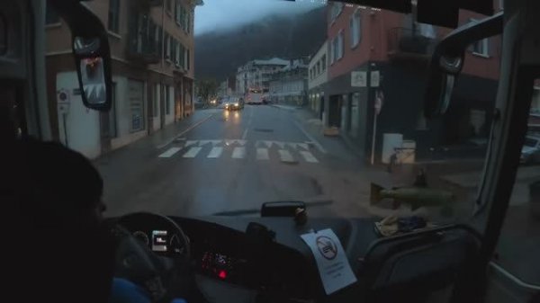 🚌 🏔️ 🇨🇭 Поездка на автобусе к заснеженным Альпам