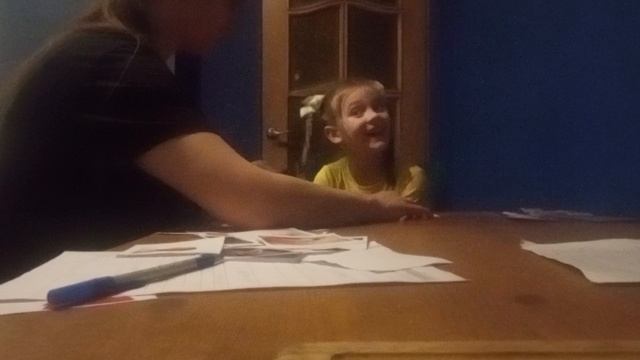 Называть гендерный и возрастной признак