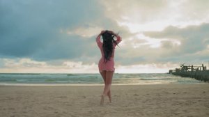 DEEP HOUSE- Need To Feel Loved -