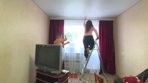 УРОЖАЙ ОГУРЦОВ НА ОКНЕ. СИЛЬНЫЕ МОРОЗЫ. ОБЗОР ПОКУПОК. УСТАНОВИЛИ КАРНИЗ И ПОВЕСИЛИ НОВЫЕ ШТОРЫ.