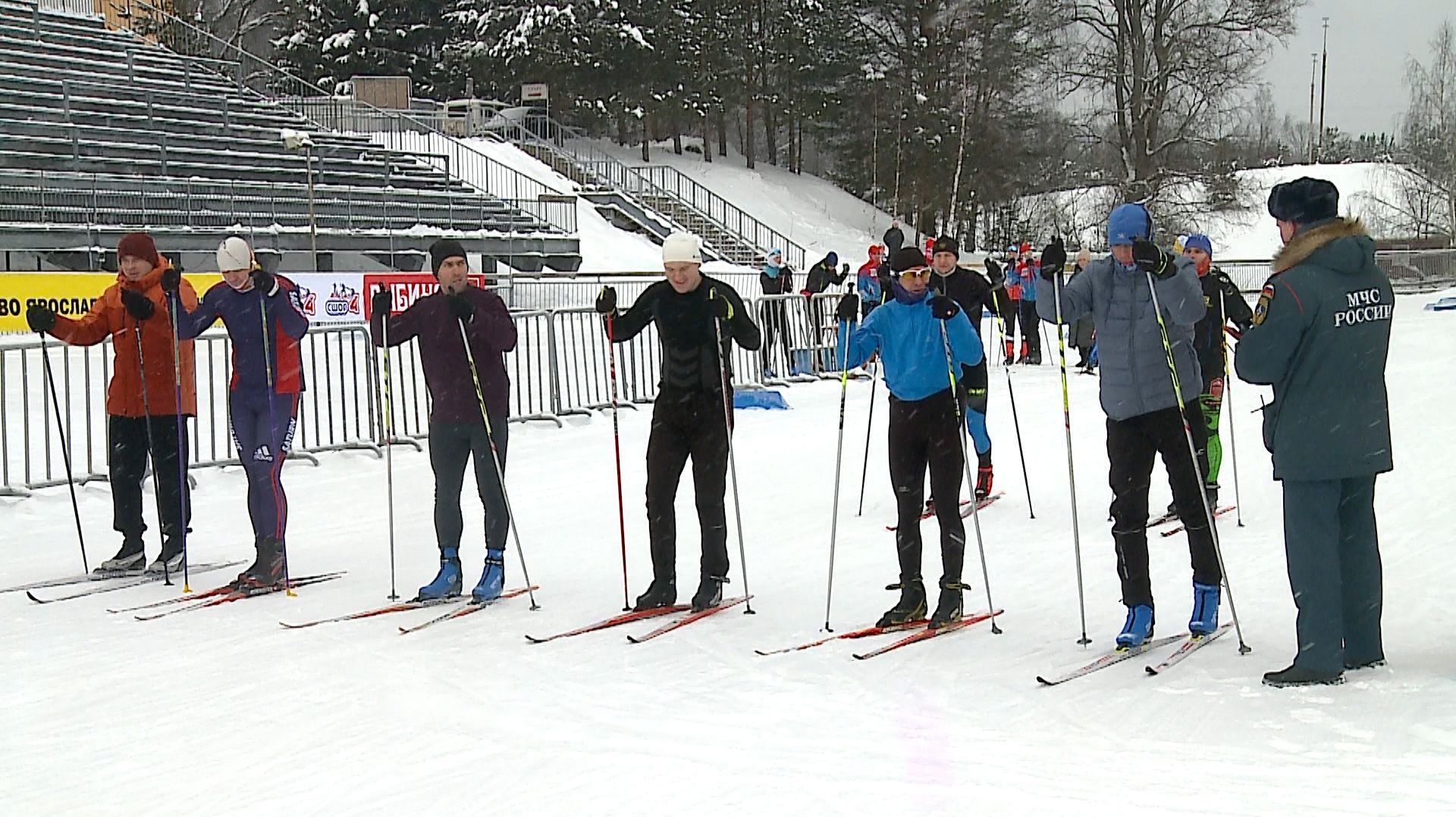 (Рыбинск-40) ЛЫЖНЫЕ ГОНКИ ПОЖАРНЫХ смотреть онлайн