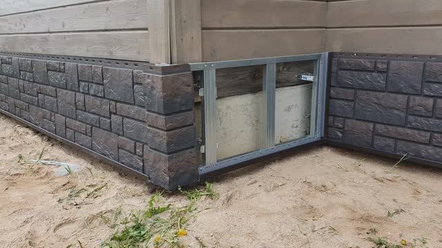 Как обшить цоколь фасадными панелями Дёке, на что крепиться фасадная панель и как монтируются панели смотреть онлайн