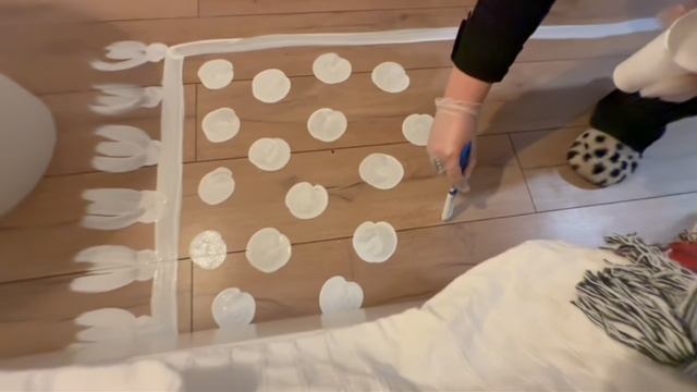 КОВЁР, НАРИСОВАННЫЙ НА ЛАМИНАТЕ - В СТУДИЮ! А ЧТО ТАК МОЖНО БЫЛО?!?! 🤣💃🏼🤌🏻 смотреть онлайн