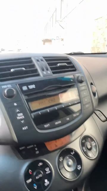 Обзор на Toyota RAV4 Внедорожник 5 дв. 2.0 CVT 4WD 2011г смотреть онлайн