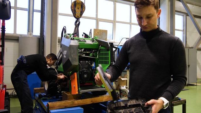 Тех. обслуживание погрузчика FRONTMEN смотреть онлайн