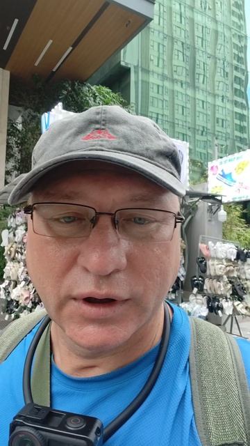 Остановка для поездки в Северный порт. Нячанг, Вьетнам. смотреть онлайн