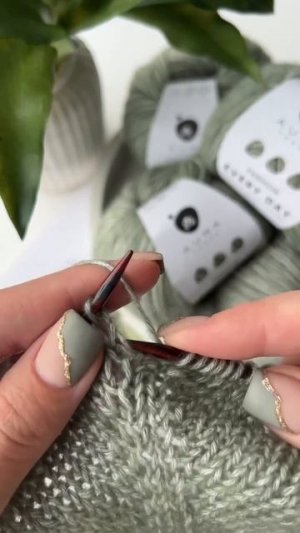 Классический реглан. Всё просто до безобразия.