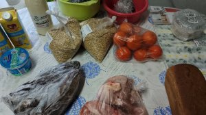 Съездили за покупками в посёлок и в город .