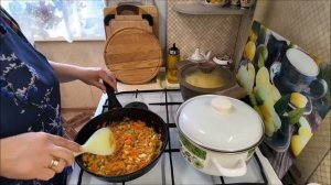 Приготовила вкусный гуляш с картошкой // Рассольник на первое