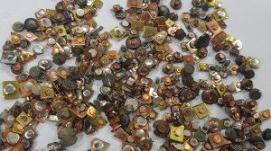 разбираем электроприборы, достаём техническое серебро.