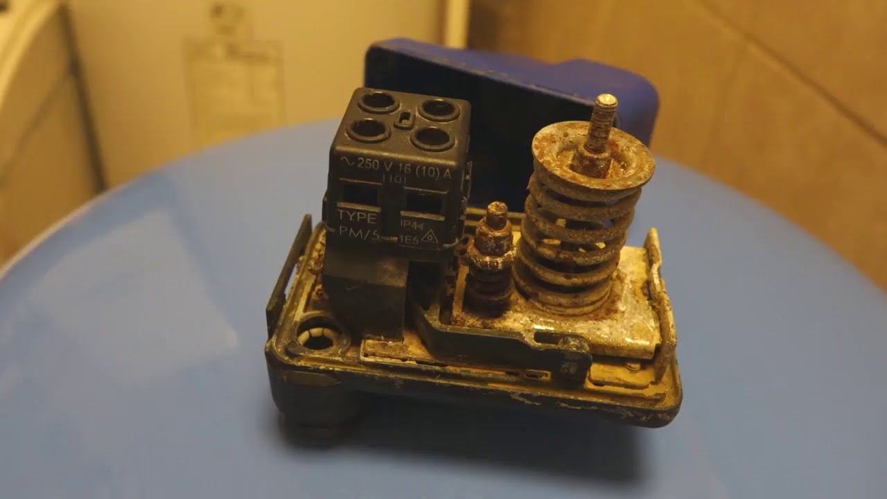 Не идет вода из скважины насос работает одна из причин почему насос в скважине качает а давления нет смотреть онлайн