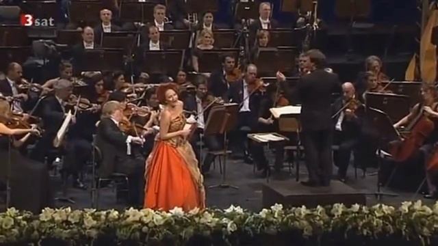 Come nave in mezzo allonde - Simone Kermes смотреть онлайн