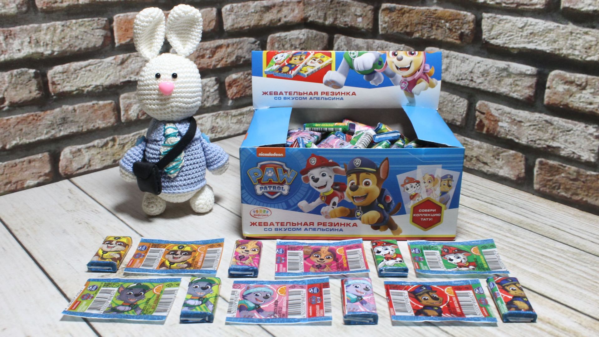 Жевательная резинка «Щенячий патруль» (компания «Конфитрейд»)