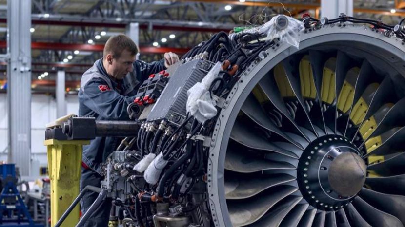 Двигатели импортозамещенного Superjet 100 прошли испытания на птиц