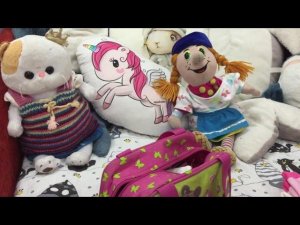 Все уехали в ЛЕТНИЙ ЛАГЕРЬ. ЖАСМИН и Баба-Яга собирают вещи / Семейка Басиков и Мисс Фаина