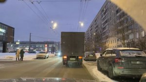 учу лопоухих инвесторов инвестициям