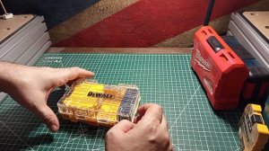 Кейс для хранения DEWALT TOUGH CASE DT70801-QZ