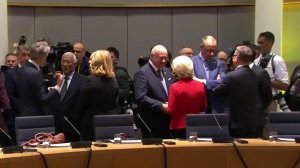 В центре внимания западных СМИ отношения США и Европы после истории с Гренландией.