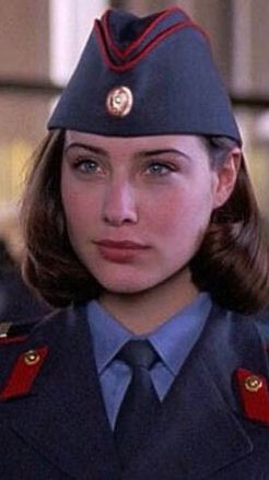 Клэр Форлани - та самая очаровательная сержант милиции из Полицейской академии 💖🫵 смотреть онлайн