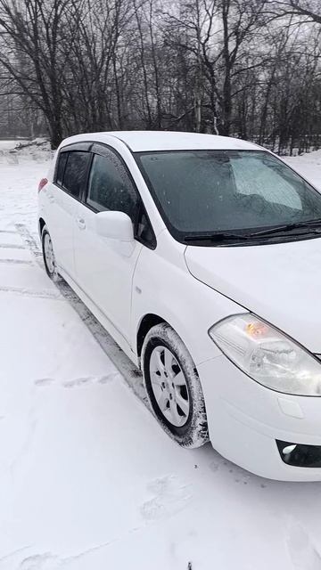 Nissan Tiida.mp4