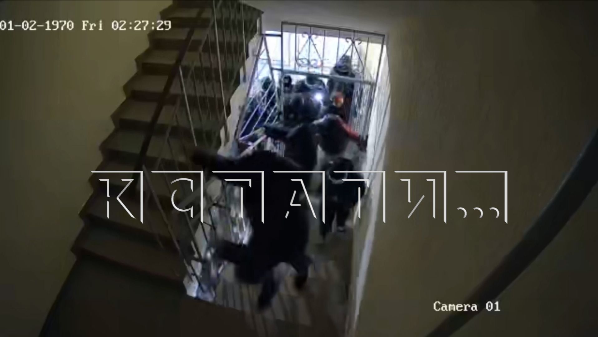 Организатором массовых актов вандализма в высотках оказалась маленькая девочка смотреть онлайн