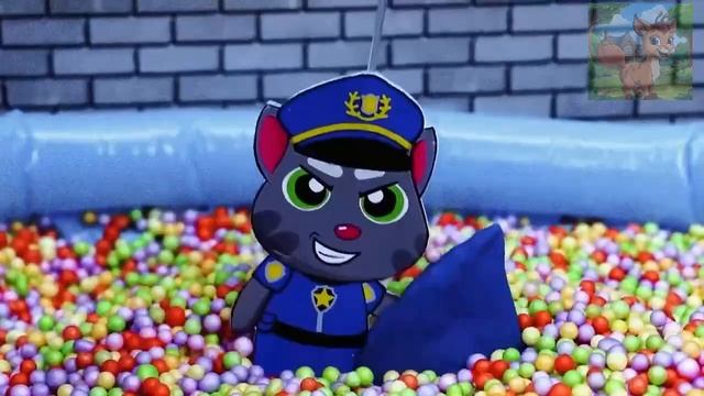 Маленький хомячок крадет сумку и попадает в тюрьму! Неугомонный маленький хомячок сбегает! смотреть онлайн