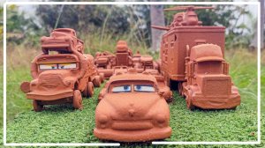 Мультики про машинки для детей и малышей. Маквин с друзьями на мойке. Мультики с яркими машинками