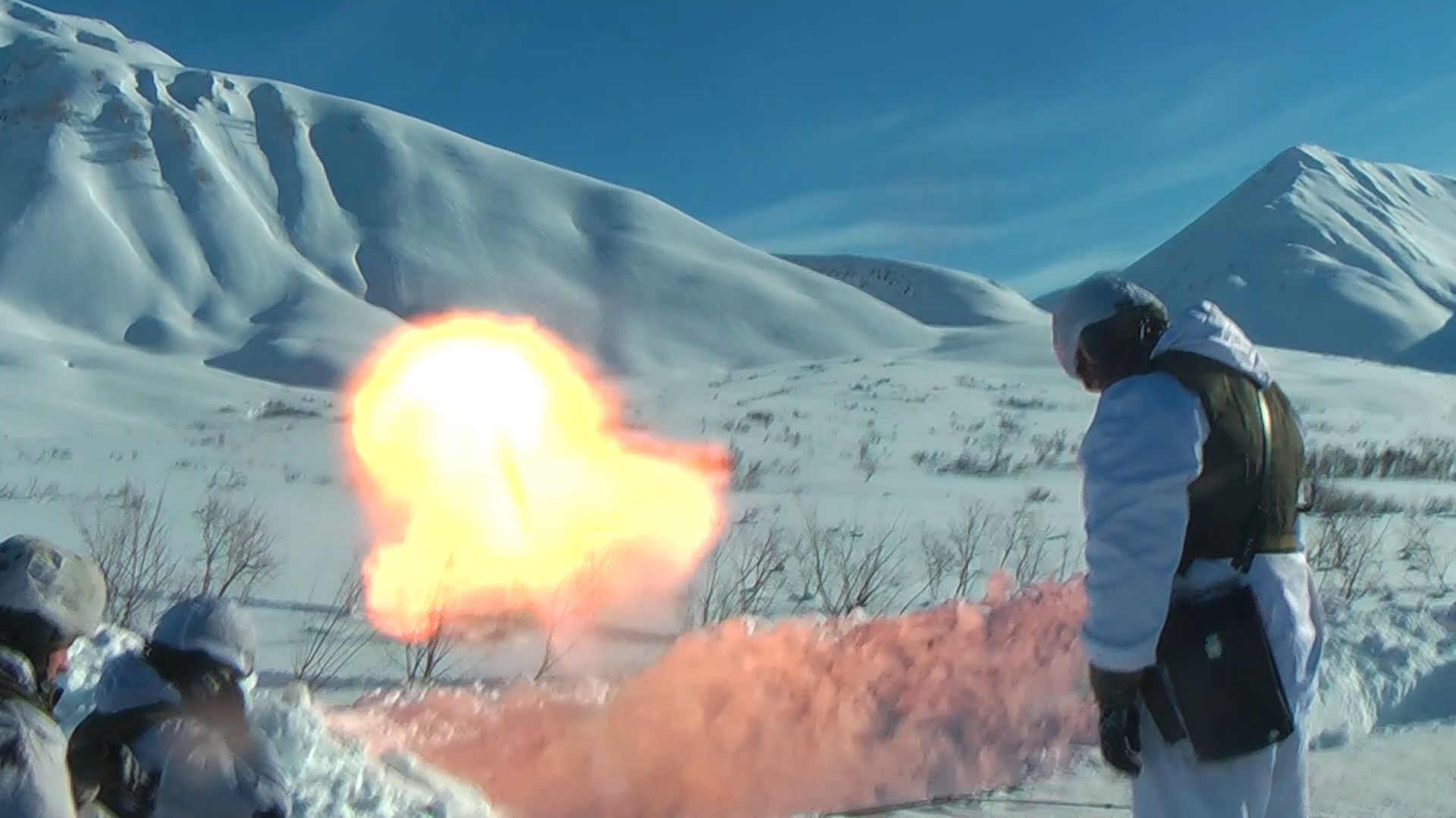 ОБСТРЕЛ СКЛОНОВ смотреть онлайн