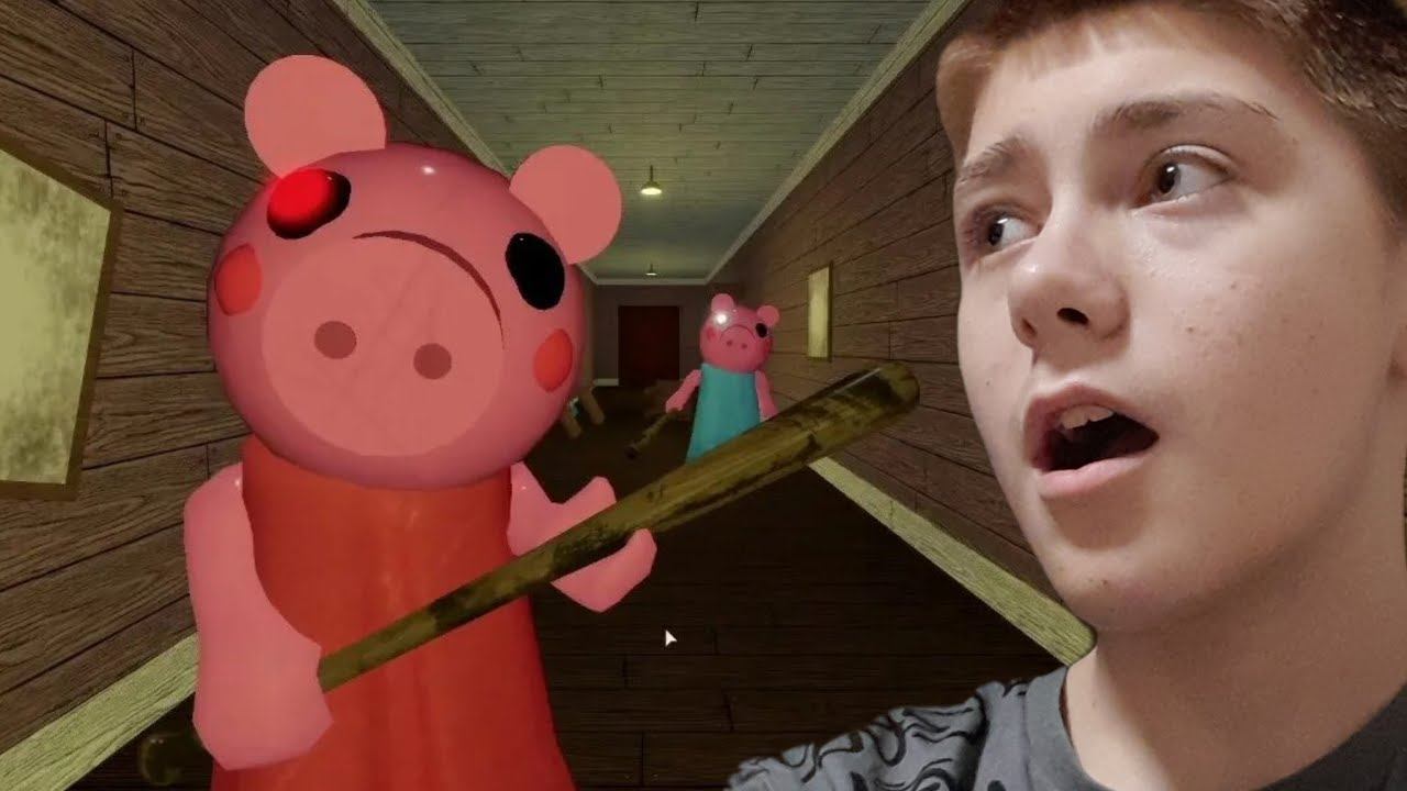 СБЕГАЮ ОТ ЗЛОЙ ПИГГИ В РОБЛОКС !