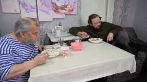 Кушаем вместе с папой домашние вареники Покой тишина умиротворение ПОДВАЛ ИЛЬИЧА