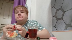 мукбанг/ обед/ про деньги  и неадекватность близких