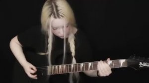 "Группа крови" - женский вокал на электрогитаре 🎸🎤❣️