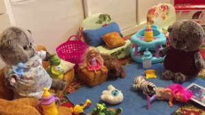 Бэби Басик поспорил с Тёмычем, наелся сосулек и заболел.