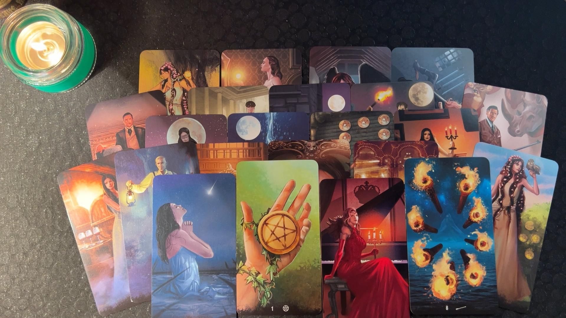 Таро: Что думает о ВАС мужчина, о котором ВЫ часто вспоминаете? смотреть онлайн