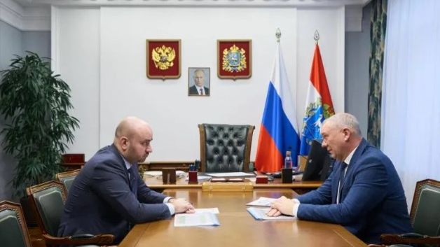 Как развивается Сергиевский район? Встреча Вячеслава Федорищева с Анатолием Екамасовым смотреть онлайн