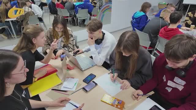 ЖЕЛЕЗНОГОРСКИЕ ШКОЛЬНИКИ ПРИНЯЛИ УЧАСТИЕ В ОБРАЗОВАТЕЛЬНОМ ИНТЕНСИВЕ "ПЛАТФОРМА ПРОЕКТНЫХ ИДЕЙ" смотреть онлайн