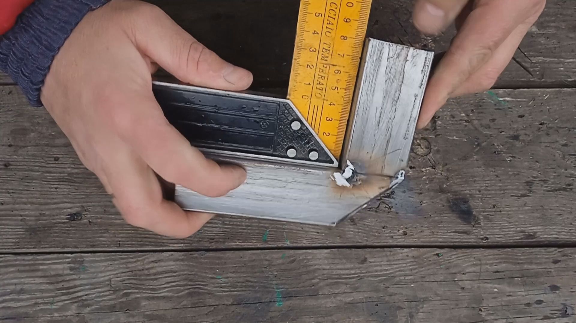 КАК СОГНУТЬ ПРОФИЛЬНУЮ ТРУБУ ПОД 90 ГРАДУСОВ. смотреть онлайн